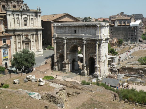 arc de triomphe, forum